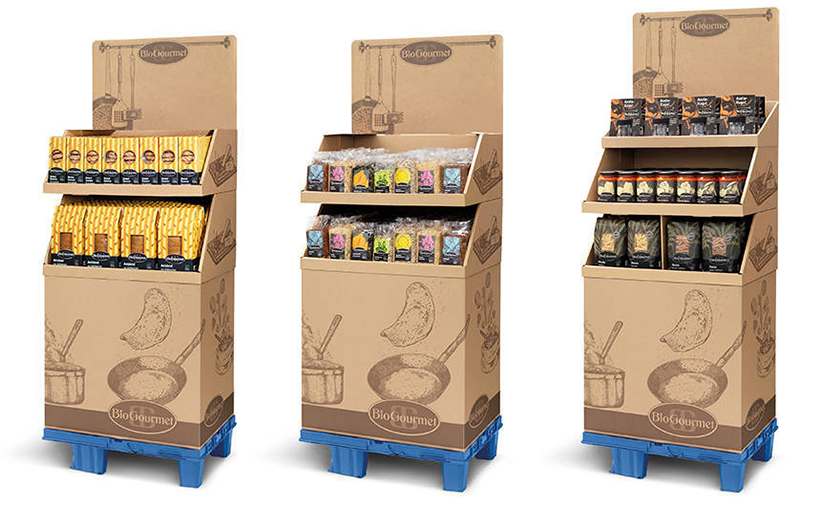 Pallet display for food products.