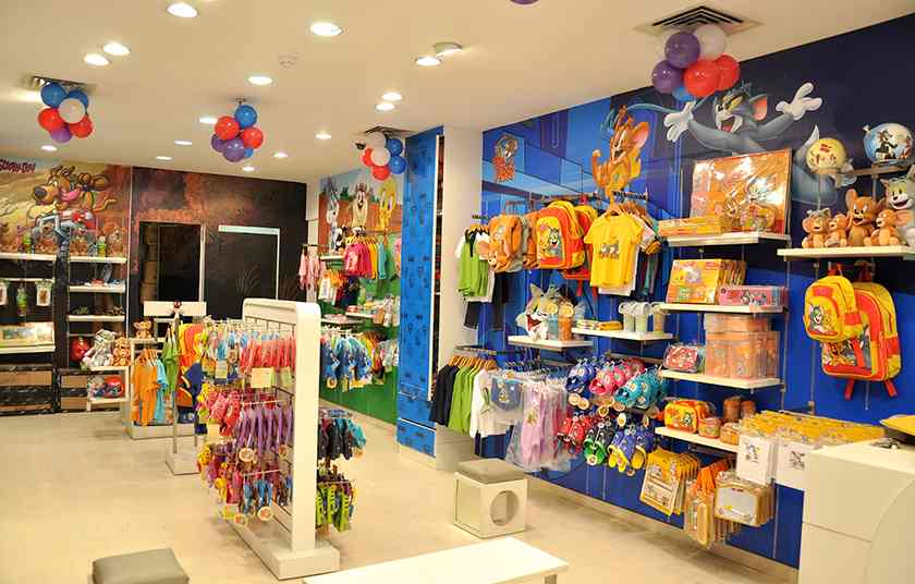 环层儿童服装店样品。