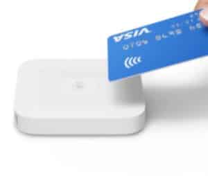 芯片用Square, Visa卡用非接触式。