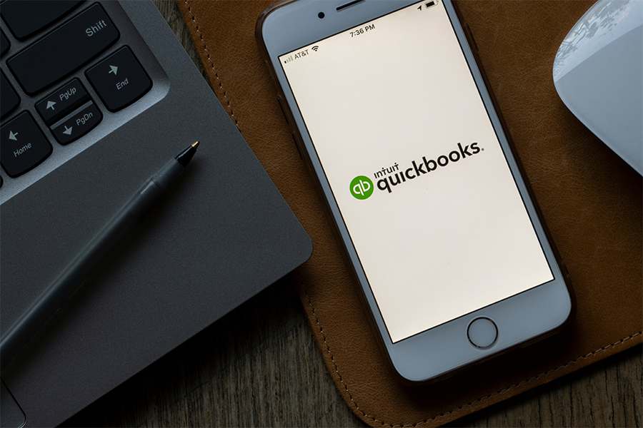 智能手机显示Quickbooks应用程序标志