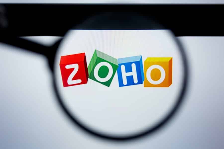 放大Zoho的标志。