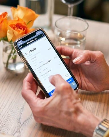 通过智能手机显示Toast的订单和支付。