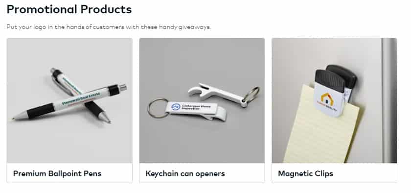 促销产品，如钢笔、钥匙扣和磁夹。