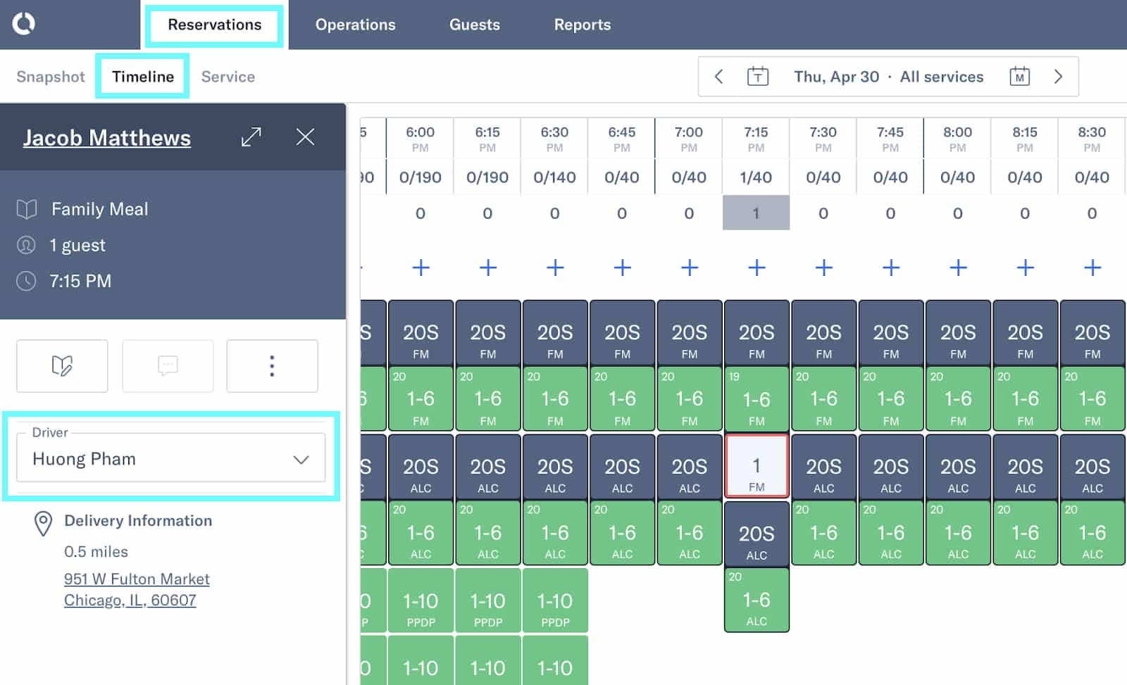 管理经理的车牌。