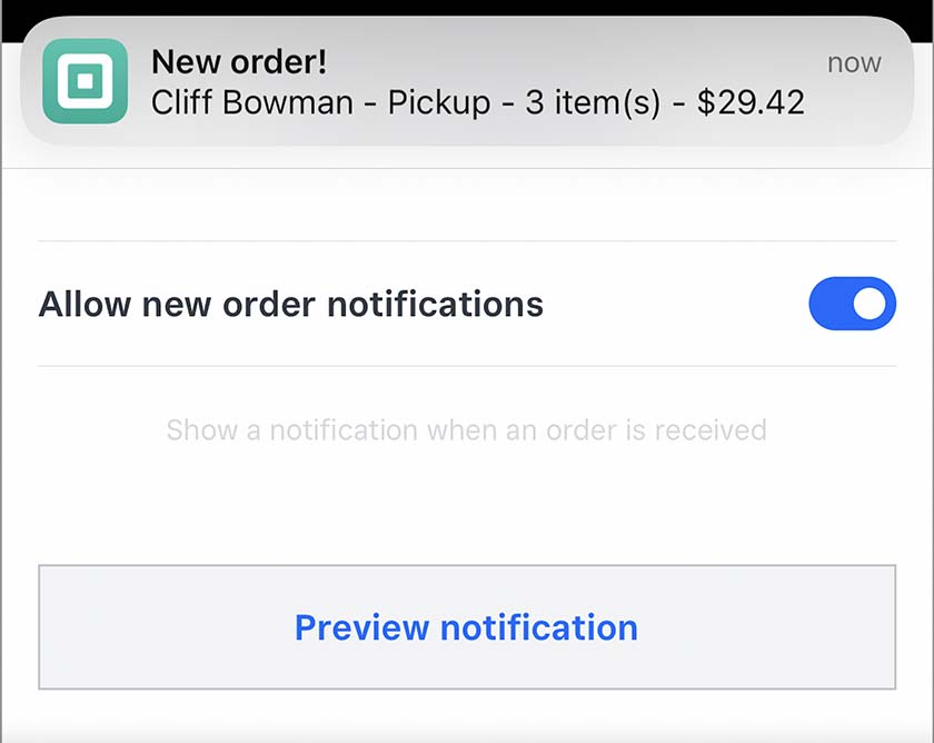Square for Retail移动POS应用程序内的推送通知显示了来自客户C乐鱼app官网下载入口liff Bowman的3件商品的新取货订单。
