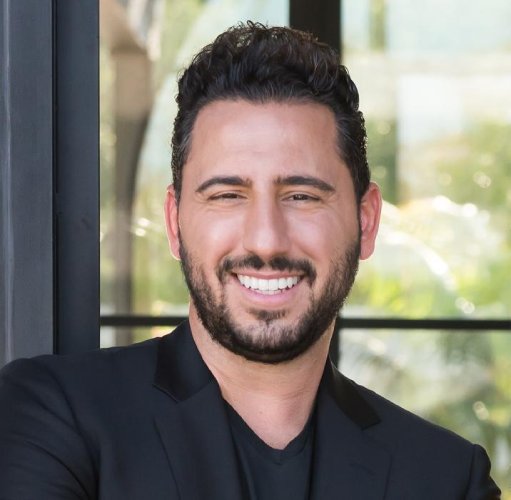 Top 10 Most Famous Real Estate Agents Leyu app top-10-most-famous-real-estate-agents-leyu-app